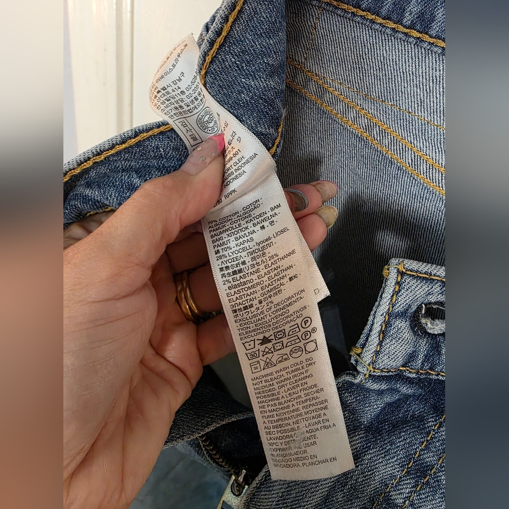 *3 FOR $12* Levi's 511 Slim Straight Light Medium Blue Jeans - Picture 9 of 11